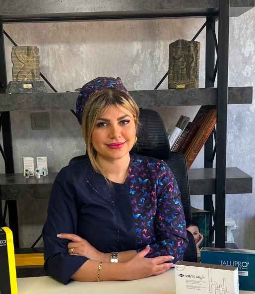دکتر-دلارام-آقایی